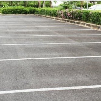 Parking Lot Maintenance in Edmonton